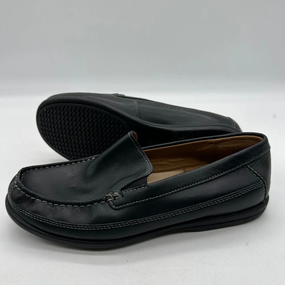 Johnston & Murphy 28-3981 Boys Size 4M Locklin Venetian Black Leather Loafers